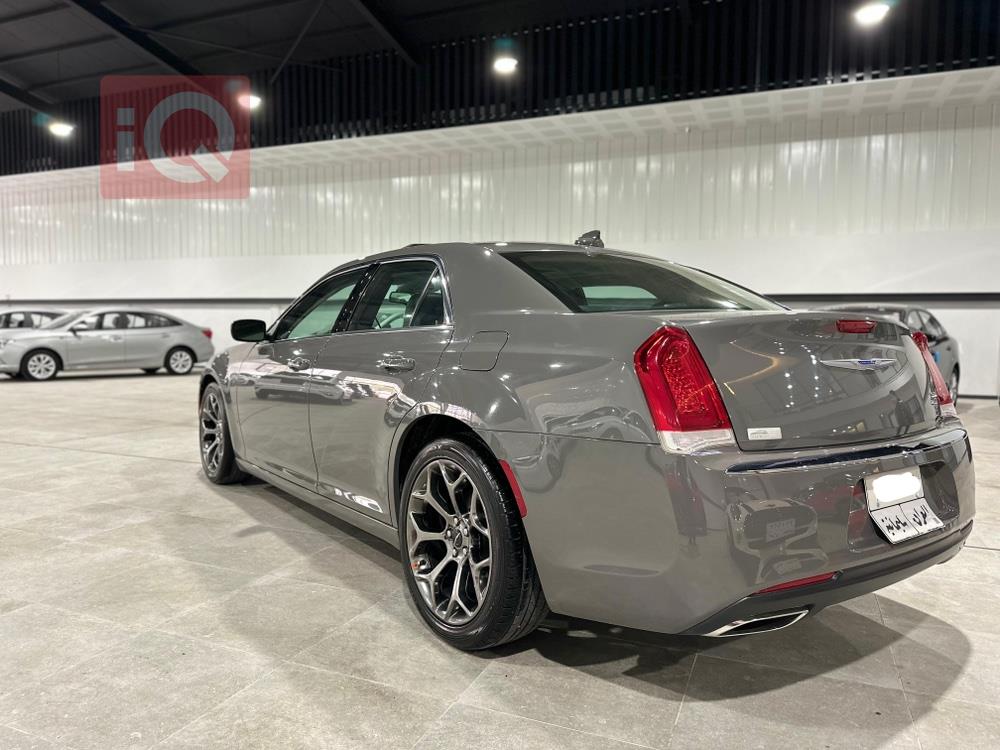 Chrysler 300